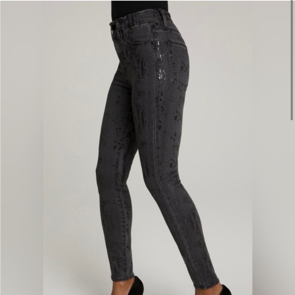 Good American Snakeskin Foil Jean 🐍🖤 Black